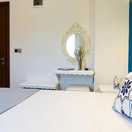 Cunda Eren Hotel *